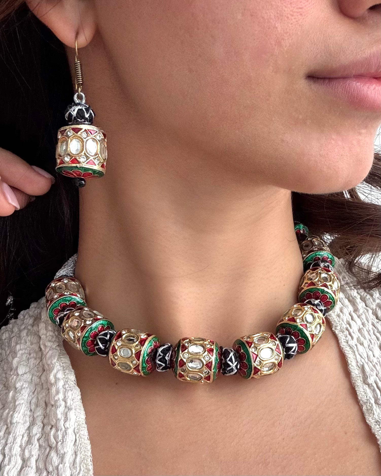 Drum Necklace (White)