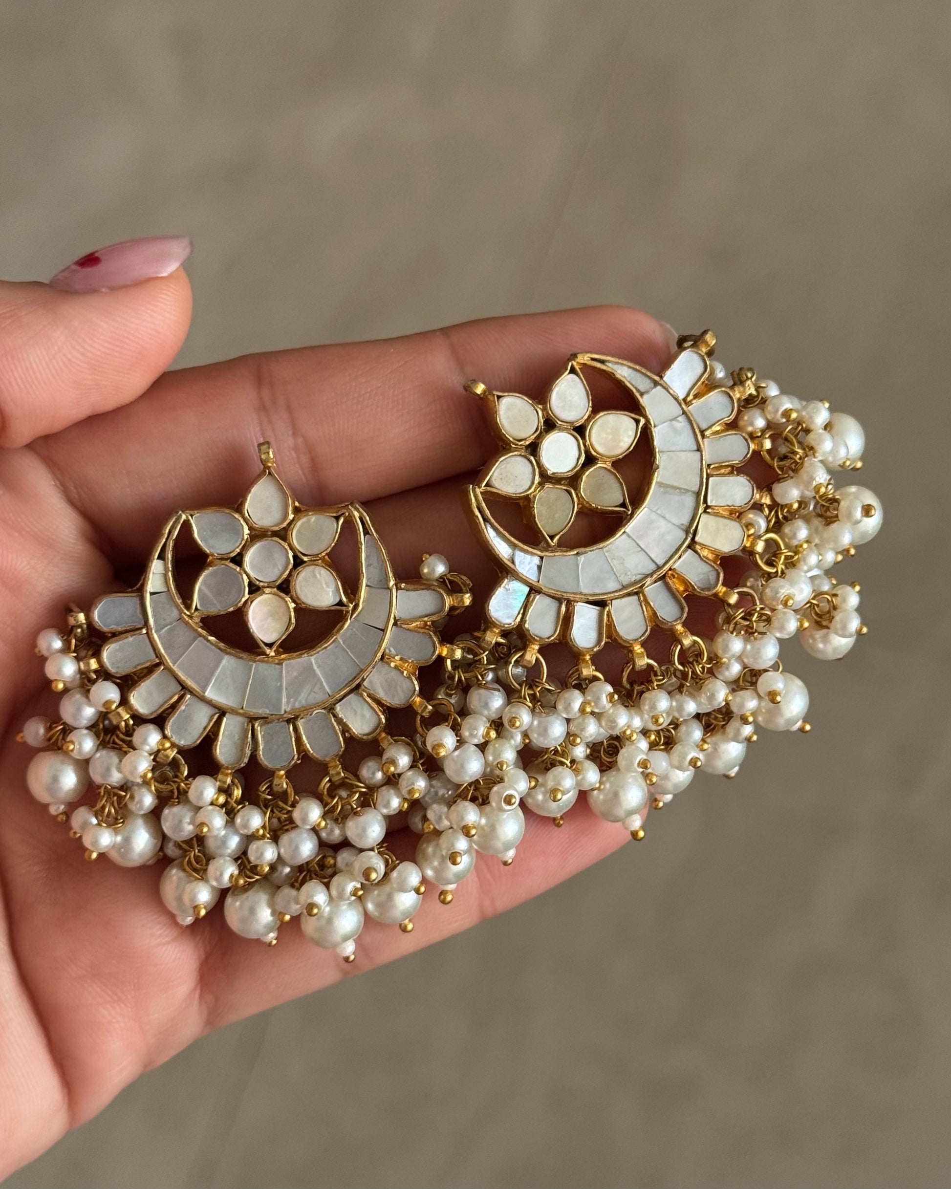 Kairavi Earrings